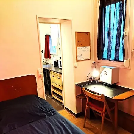 Studette Chabaud Cour Apartment Reims Exterior photo